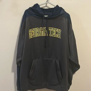 Georgia Tech Yellow Jackets Hoodie with Pockets. Size XL